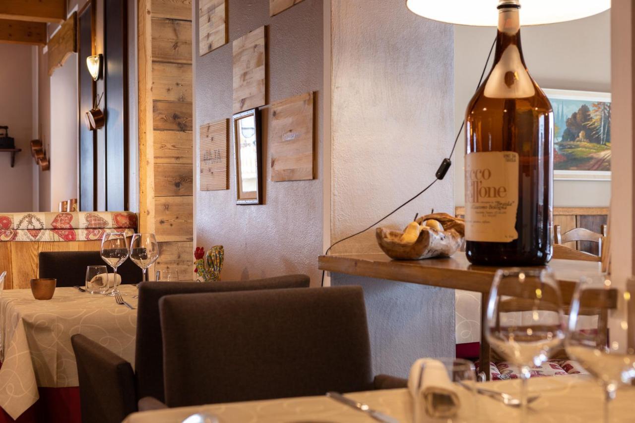Mont Velan Chambres & Restaurant Saint-Oyen Zewnętrze zdjęcie