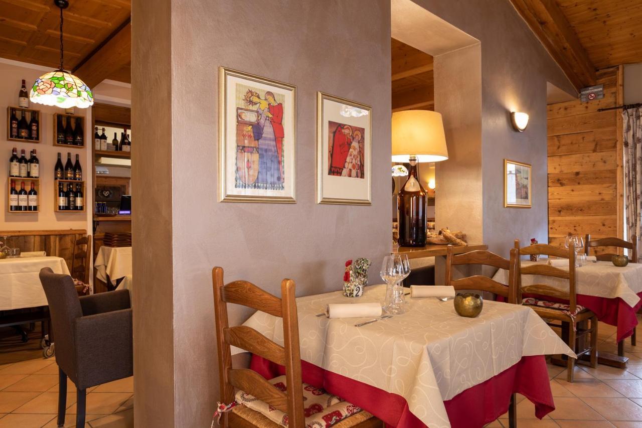 Mont Velan Chambres & Restaurant Saint-Oyen Zewnętrze zdjęcie