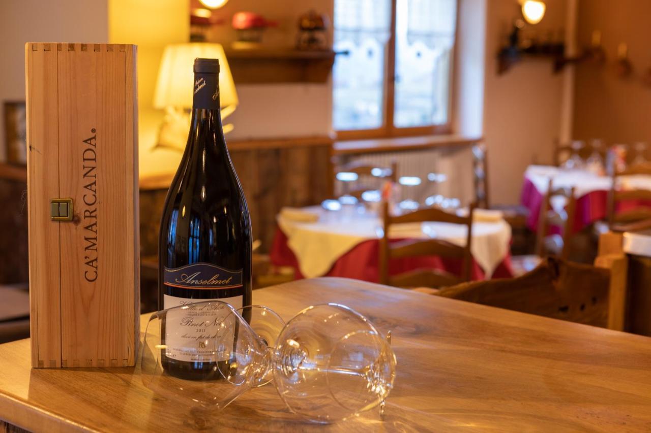 Mont Velan Chambres & Restaurant Saint-Oyen Zewnętrze zdjęcie