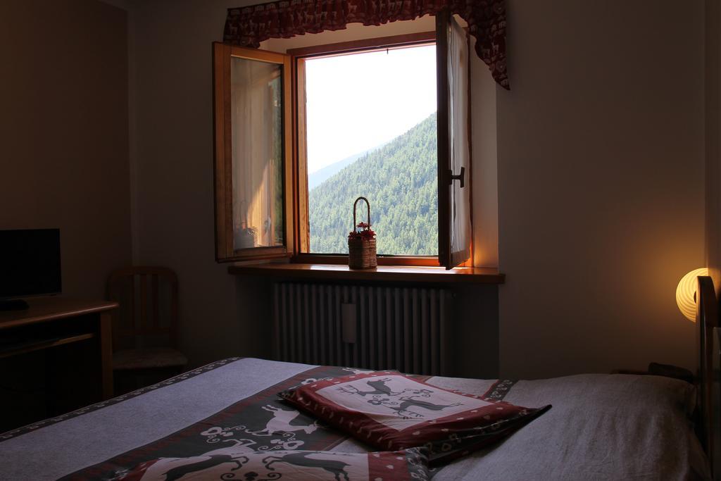 Mont Velan Chambres & Restaurant Saint-Oyen Zewnętrze zdjęcie