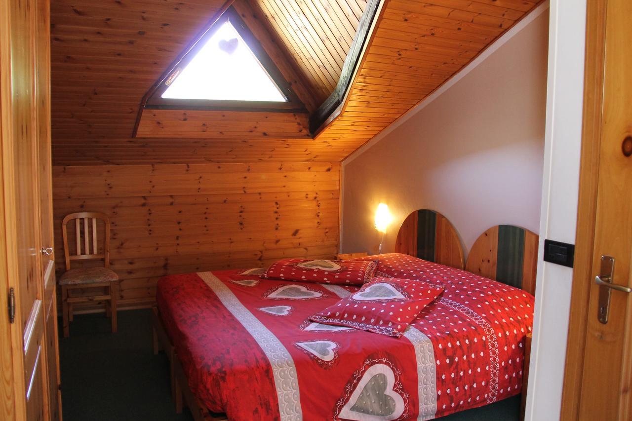Mont Velan Chambres & Restaurant Saint-Oyen Zewnętrze zdjęcie