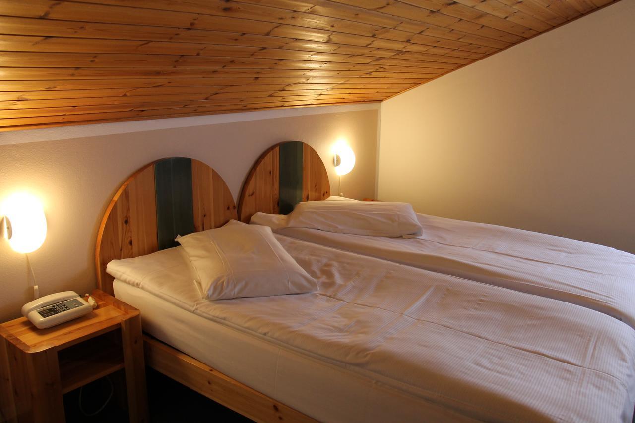 Mont Velan Chambres & Restaurant Saint-Oyen Zewnętrze zdjęcie